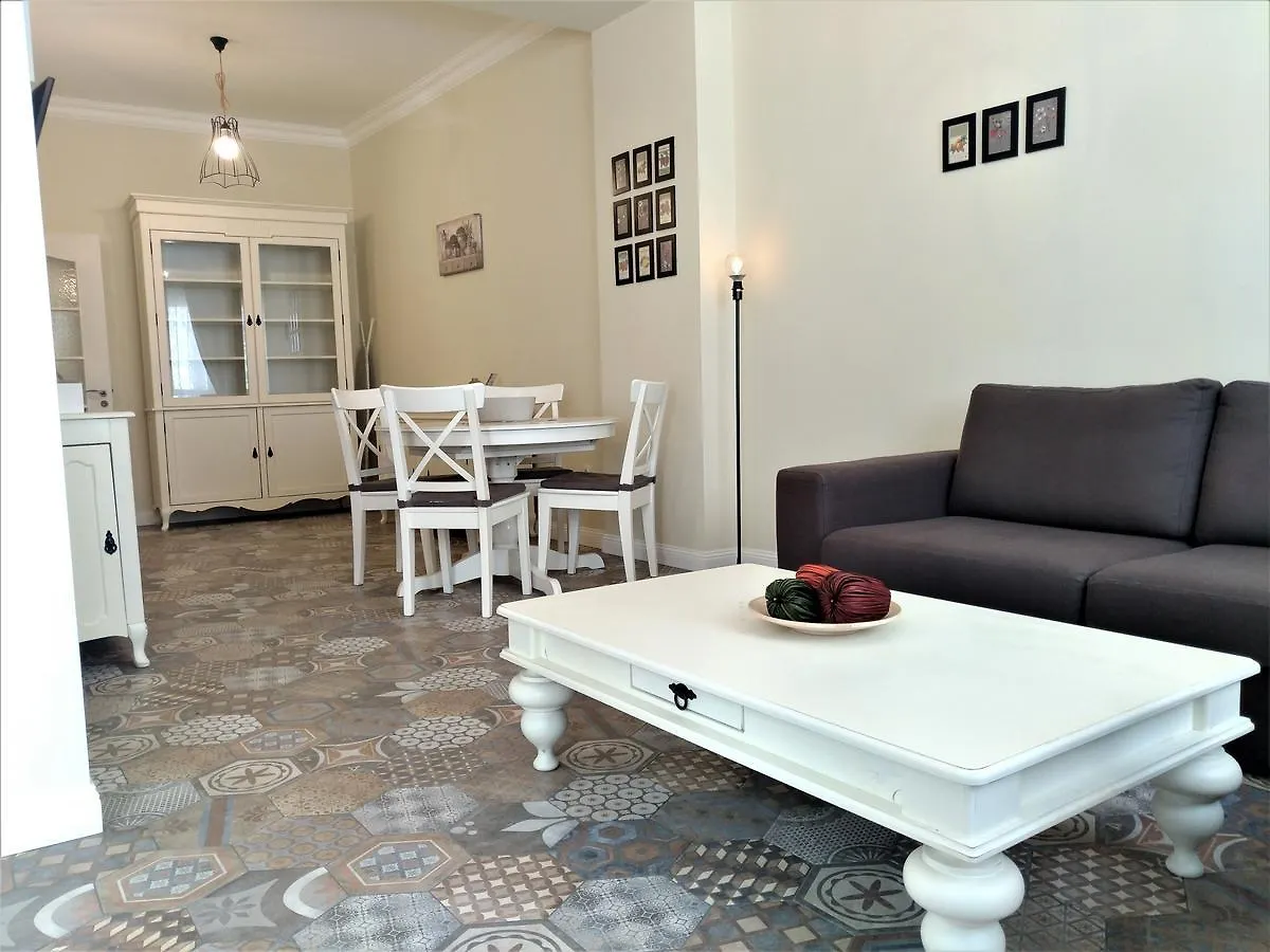 Baratero City II Apartments 소피아 불가리아