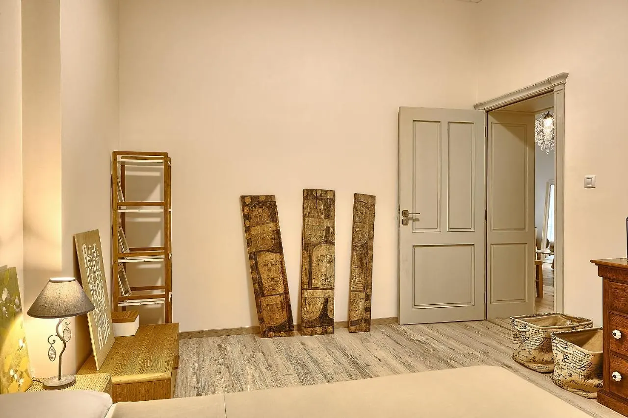 Baratero City II Apartments 소피아 불가리아
